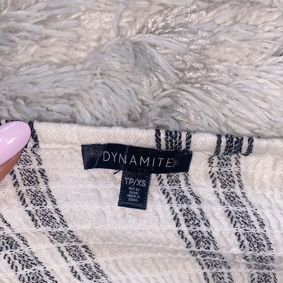 White and black stripe crop top in size XS - Picture 3 of 3